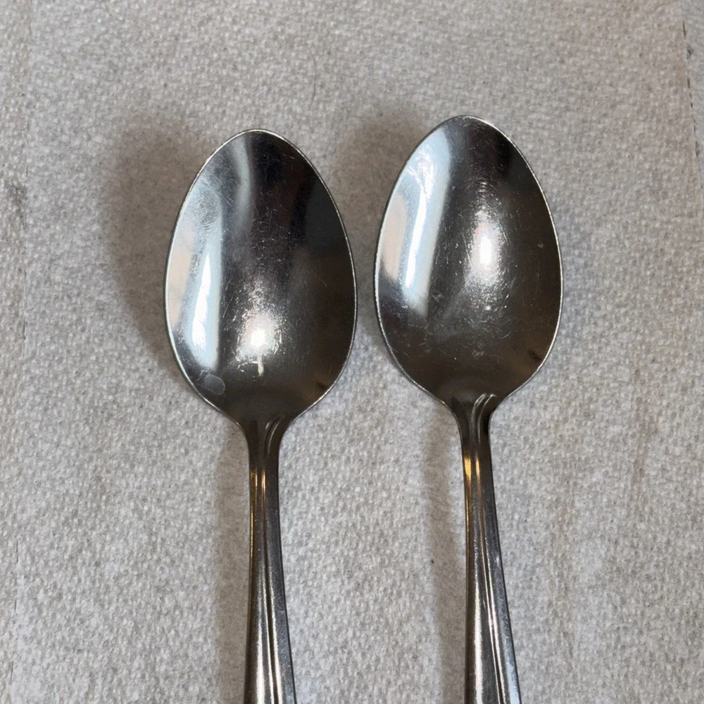 Oneida Twin Star Atomic Starburst Community Stainless Flatware 2 Tablespoons